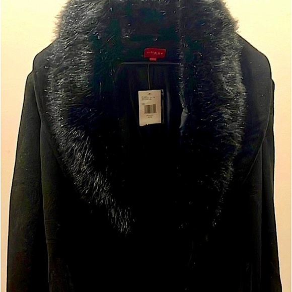 GUESS Los Angeles Black Duster Coat with Removable Faux Fur Collar, Medium, NWT - Picture 7 of 8